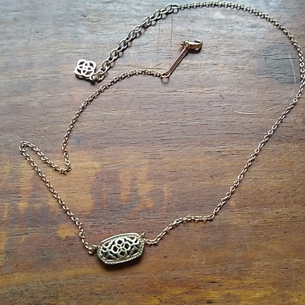 Kendra Scott Necklace